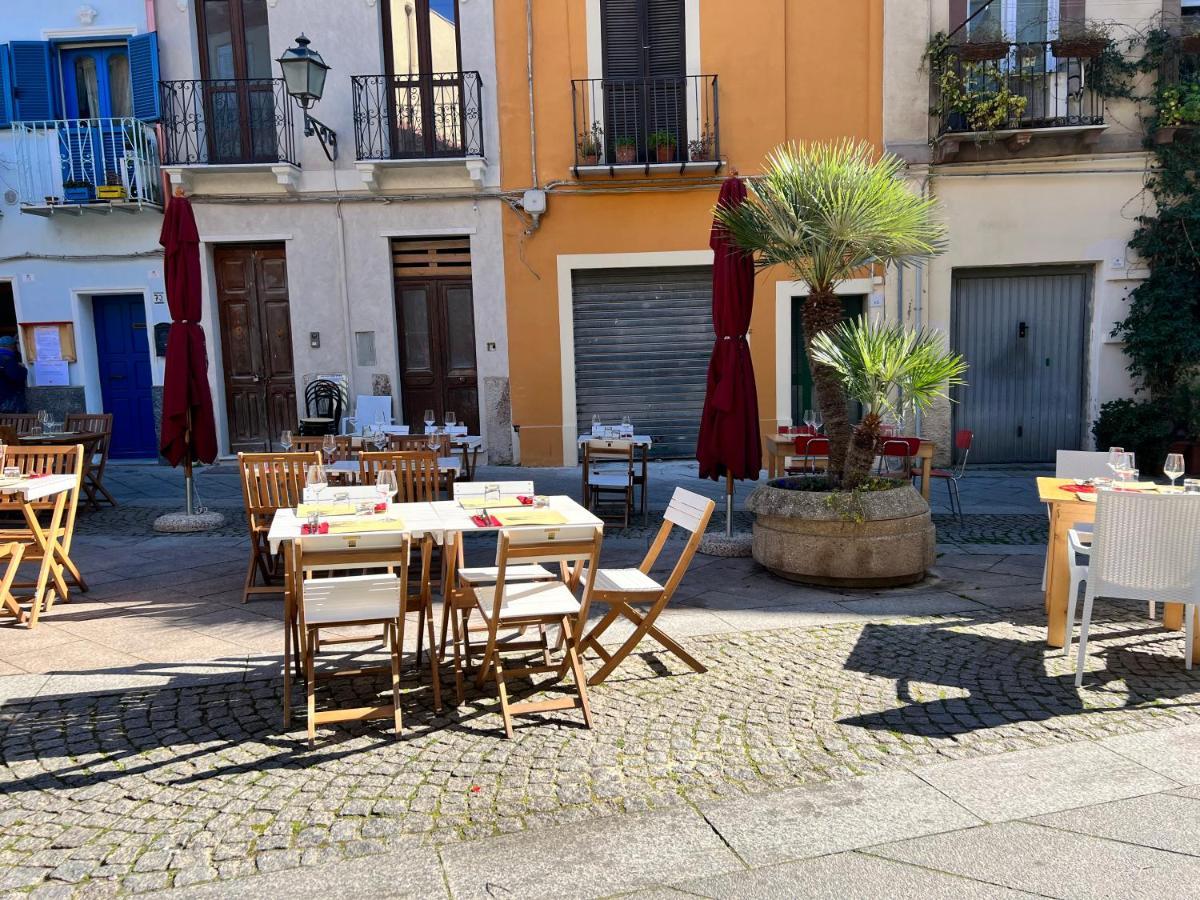 La Casa Di Ale Nel Centro Storico Di Cagliari Apartment Exterior photo